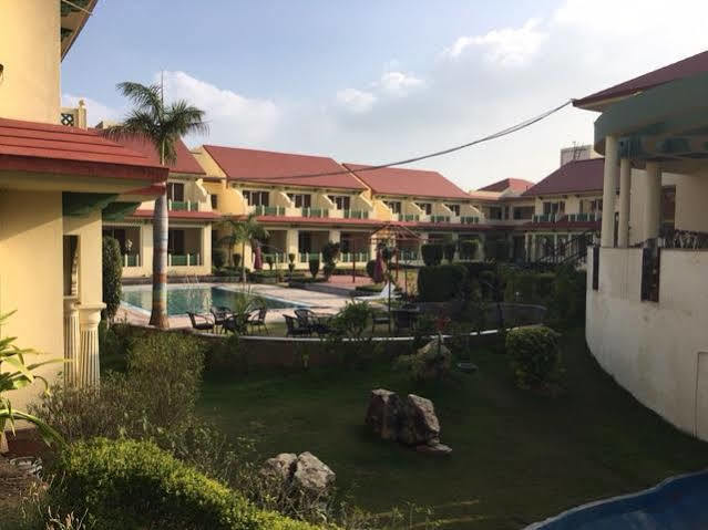 Shiva Oasis Spa Resort Behror Экстерьер фото